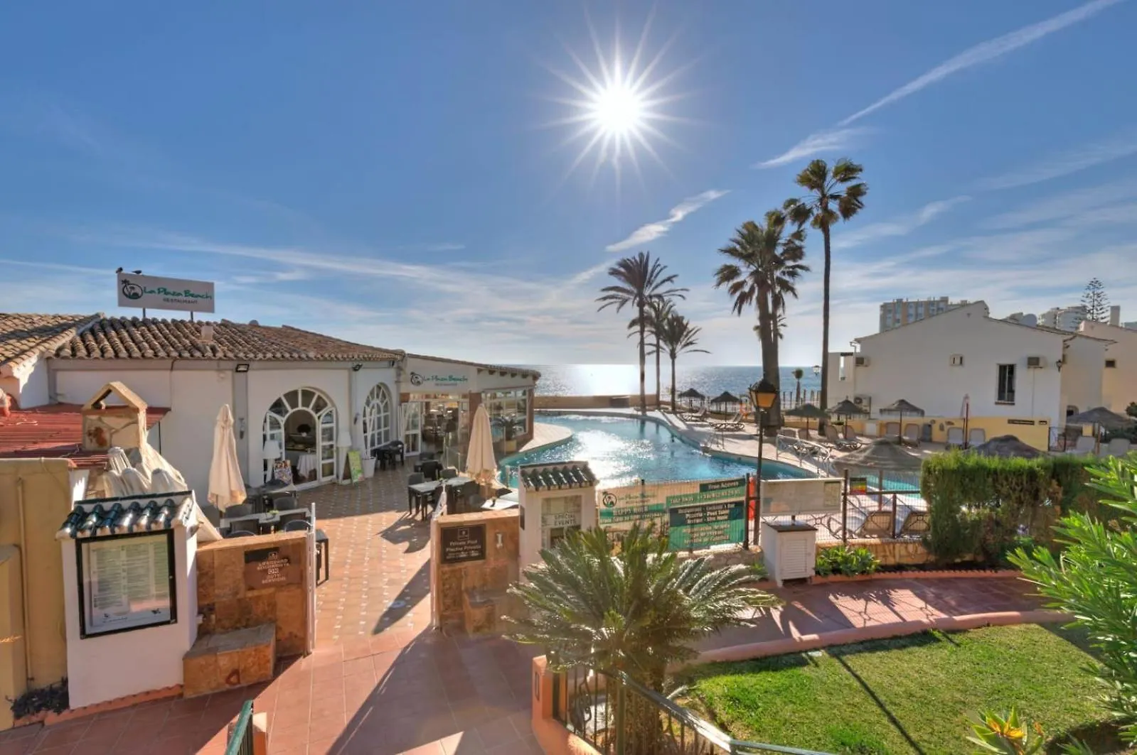 Beachfront Dona Lola Apartment Sitio de Calahonda